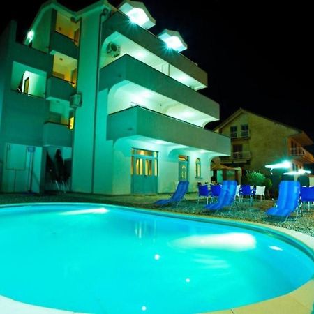 Gemma Di Cattaro Apartments Exteriör bild